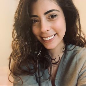 Meet your Posher, Ashley